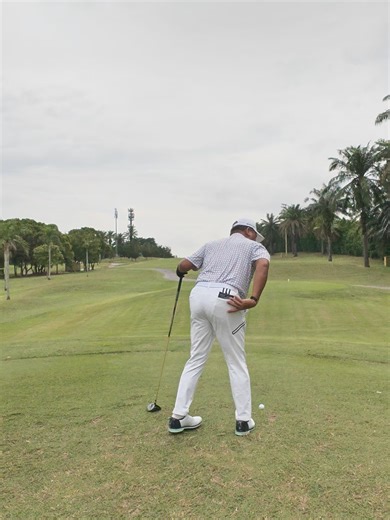 Long Par 5 Golf Hole Review and Gear Insights