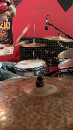 14-Year-Old's Unique Drum Interpretation of Moonlight Sonata 3