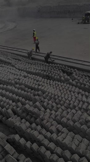 MACHINE CUT STONES size 6*9 @kshs 25 per piece Enough for 1 bedroom is 1200 pieces (1200×25=30,000) Enough for 2 bedrooms is 1800 pcs (1800×25=45,000) Enough for 3 bedrooms is 2500 pcs (2500×25=62,500) Enough for 4 bedrooms is 3000 pcs (3000×25=75000) SEMA LOCATION NIKUPATIE TRANSPORT COST Call or Whatsapp 0794-854-999 #kenyantiktok🇰🇪 #kenyansinqatar🇶🇦🇶🇦🇰🇪🇰🇪 #kenyansinsaudia🇸🇦🇸🇦🇰🇪🇰🇪 #creatorsearchinsights #mombasatiktokers