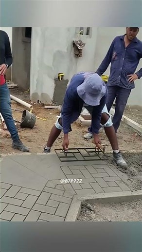 Stamped Concrete: Durable Courtyards with Timeless Stone Design