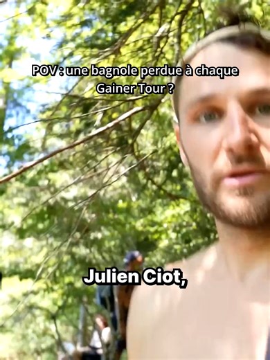 Tout le monde se chauffe sur le premier spot du Gainer Tour ! #cliffdiving #wizzygang #backflip #dive