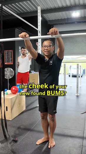 Getting loads of Q's bout the bar false grip. Here are hopefully some of the answers? It's used primarily for the slow bar muscle up, but has some small peripheral uses. #muscleup #barmuscleup | Level 9 Fitness