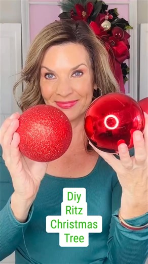 Try this Christmas decor hack to save time on decorating your tree!🎄 | Olivia's Romantic Home DIY