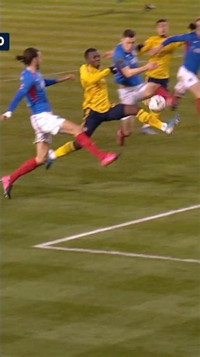 BRILLIANT BALL CONTROL & GOAL!