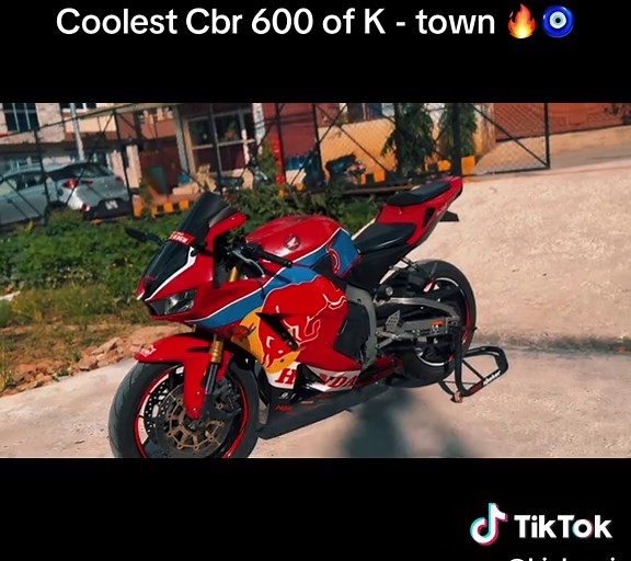 Coolest Honda CBR 600 Superbike in K-town