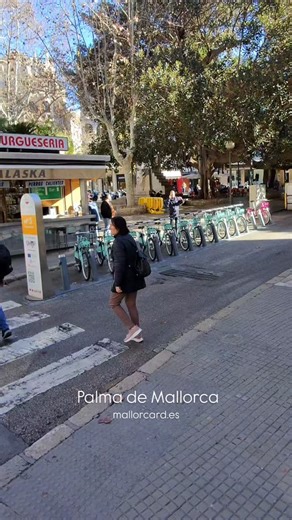 We keep walking through the heart of Palma de Mallorca, just letting the city guide us. No rush, no plan just a one-minute walk filled with the real sounds of the island. Footsteps on old stones, voices passing by, a distant church bell, the soft echo of life between the walls of the old town. No music. No filters. Just Palma exactly as it is, and somehow even more romantic that way. It’s the kind of moment you don’t need to explain… you simply feel it. | Mallorca