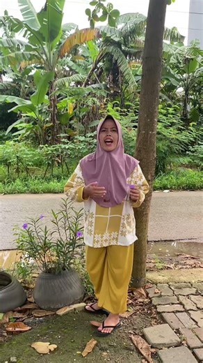 Balapan kereta api#videoshort #comedy #funny #fypyoutube