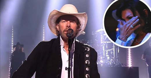 Toby Keith's Wife Cried The Whole Time He Sang "Don’t Let The Old Man In"