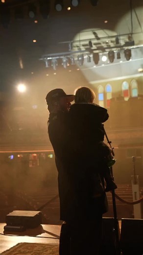 A special moment on a legendary stage ✨ @ernest and his son Ryman sharing a song at the Ryman during soundcheck…it doesn’t get sweeter than this. ♥️ Catch Ernest back at the Mother Church on November 4 & 5. Grab your tickets now before they’re gone at the 🔗 in our bio! 🤠 | Ryman Auditorium
