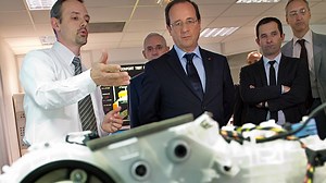 Hollande treads Europe’s economic minefield