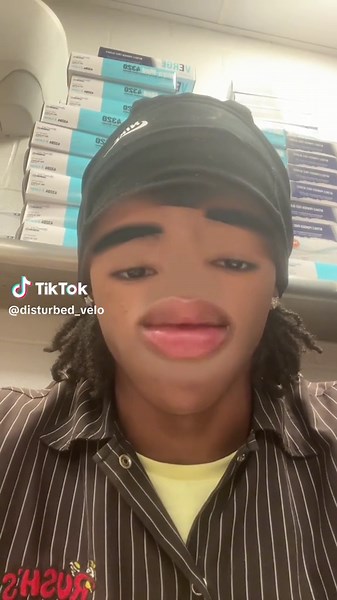 Update:Im not dead guys im still alive😭😭