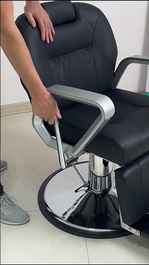 How Does a Barber Chair Work? | Hydraulic Barber Chair Manufacturing Explained