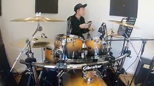 Découvrez des milliers de partitions avec accompagnements pour tous instruments et tous niveaux. Bénéficiez de 14 jours d'essai gratuit et commencez à jouer dès aujourd'hui! | Tomplay