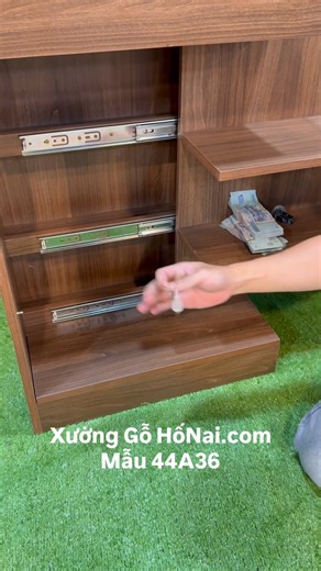 Cận Cảnh Kệ Sách Có Ngăn Bí Mật – Thiết Kế Nhìn Là Mê! #kesach #NoiThat #trending #decor #xuonggohonai | Xưởng Gỗ Hố Nai .com - Mộc Gia Đình