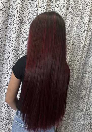 If you needed a sign to color your hair red here it is!😉 . Send me a dm or book from the link in my bio🖤 . #chandlerazhairstylist #azhairstylist #azhair #chandleraz #redhair