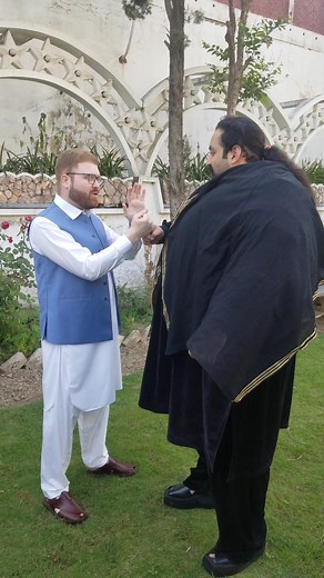 187K views · 1.6K reactions | Power of 1 finger | Khan Baba | Facebook