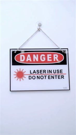 CMD Lasers | CAUTION: LASER IN USE at @studio_elitt ⚠️ Ko znanje sreča kvaliteto - SPECTRIO PRO! #cmdlasers #aestheticdevices #lepotnisalon... | Instagram