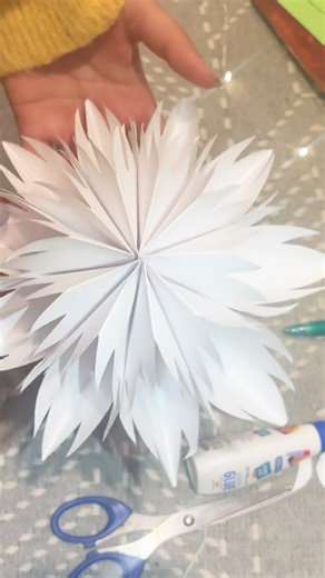 3-D snowflake | Easy DIY | Christmas | Xmas | 2025 #diy #craft #christmastree #christmas #papercraft