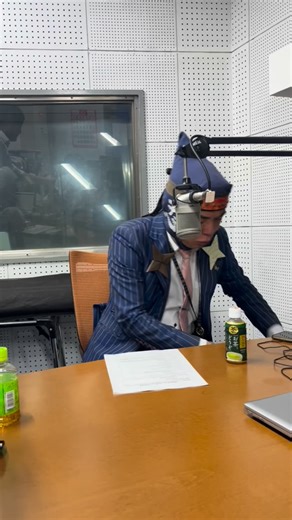 THE修羅場 on Instagram: "MBCで放送中『THE修羅場』 (第1・第3土曜にpodcastアップ、第2・第4金曜23:10にmusic express内で地上波放送) #39 ゲストはサラ忍マンさん！ 講演やCM案件などで大活躍中のサラ忍マンさん、 MBCラジオで初収録です！ ネーミングの由来、活動のきっかけなどをお聞きしました。 お悩み相談にいらしたはずが、我々がアドバイスを受けてばかり⁉︎ 詳しくは本編をぜひお聴きください。 そして！！！！！ 実録にご協力いただける方は InstagramのDMでご連絡くださいね😉 MBCで放送中『THE修羅場』 第1・第3土曜にpodcastアップ、第2・第4金曜23:10にmusic express内で地上波放送しております😘 🍎Apple Podcast 🩵#radiko ． 番組の感想・修羅場はコチラまで⇩ 📩 syuraba@mbc.co.jp 🕊️X（旧Twitter） @syuraba_channel MBCアプリからもメ