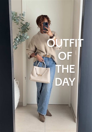 spring is finally here ✨ so ofc I styled this outfit with my mohair sweater effortless casual comfy look #OOTD #springoutfits #comfyoutfit #myoutfit #outfitsinspiration
