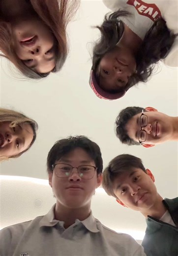 AND YESSS WE’LL SEE YOU GUYS TOMOZ!!!!!! Come to our Welcome day event tomorrow (ITS TOTALLY FREE!!!) from 3-5PM, Deakin Burwood @LC2.003 #DCC #DeakinUni #Khmer #WELCOMEDAY