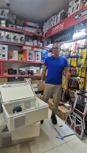 ארון הקלטה למצלמות אבטחה הכולל מערכת איוורור ומתג POE תעשייתי. הזמנה דחופה מהיום למחר ממתקין שיודע שסיסטק מספר 1 בענף בתכנון ובניה של ארונות הקלטה | Systec