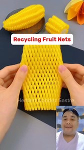 Recycling Fruit Nets #diy #diyideas #tips #tipsandtricks #TipsTricks #hacksandtips #lifehacksforhome #trend #virals #trendingreelsvideo #trendingreels #lifehacks #lifehack #lifehacktutorial #fruitnets #fruitnetcraft #recycledmaterials #recycling #recycle #amazingvideo #usefultips | Herbert Condez Sastre