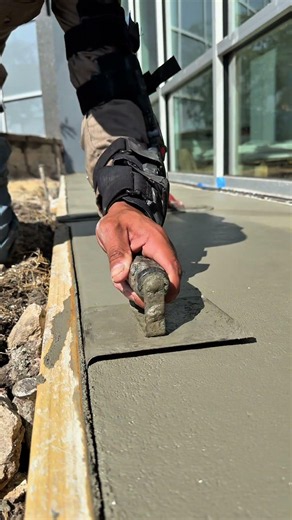 How to run a concrete edger part 47 #concrete #construction #contractor