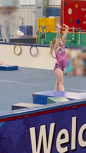 First time doing a back walkover since summer (at least 6 months ago). It took a few tries, but she’s getting it back pretty quickly!! #backwalkover #backwalkovers #walkover #walkovers #gymnast #gymnasts #gymnastics #gymnastic #gymnasticsgirl #gymnastsofinstagram #gymnasticsprogressions #gymnasticspractice #gymnastlife #gymnaststrong #practice #practicepracticepractice #stronggirl #stronggirls #stronggirlsclub #getit #getitgirl #progress #progression #strengthtrainingpaysoff #pilly_pie | little_