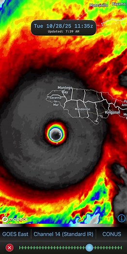Hurricane Melissa central pressure down to 896mb…6th lowest on record for an Atlantic hurricane. Landfall imminent over the next couple of hours. Sustained winds 180mph with gusts over 200mph. Unimaginable destruction near the eye wall…comparable to a 10-15 mile wide EF-4 tornado. Prayers for these people. | Trent Okerson-WPSD Local 6
