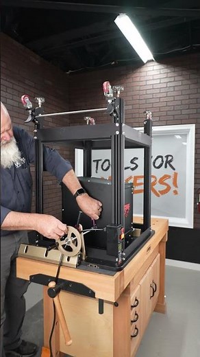 No Box vs Dust Box — Router Table Fog Test