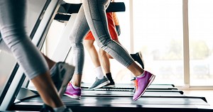 Is there a difference between doing your miles on a treadmill and running outside?