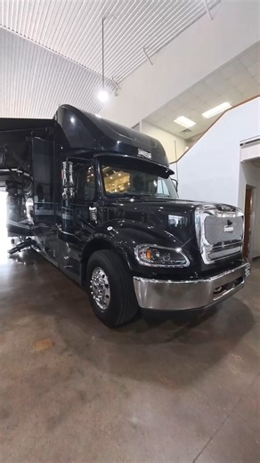 🚨 2025 MODEL YEAR CLOSEOUT SALE! Newmar Supreme Aire 4530 Super C Diesel Motorhome For Sale Call Now and book a Test Drive! 281-371-7200 📍Visit us today or view online https://www.hwhrv.com/product/new-2025-newmar-supreme-aire-4530-2614179-95?vidwalkthrough=true Stock# NSAC2504 Sale Price $596,815. SAVE $209,192! #holidayworldrv #holidayworldofkaty #aworldofdifference #newmarrv #newmarsupremeaire #homeonwheels | Holiday World RV