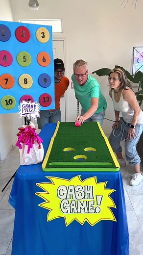 Cash game for prizes Part 1 #fyp #game #foryou #tiktok #viral #forfun #partygame #familygame #family