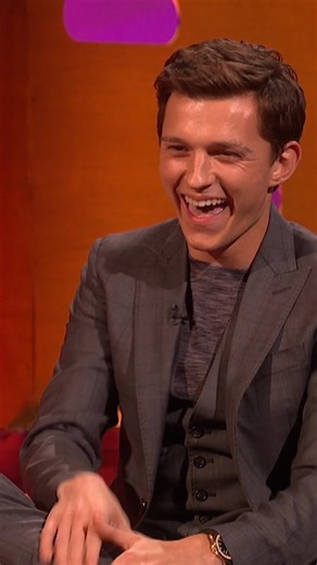 Tom Holland thinks he’s Jake Gyllenhaal’s best bud 👯‍♂️ | The Graham Norton Show