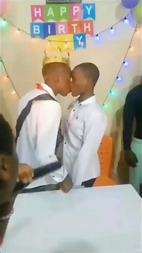 French kiss 💋 in birthday party 🥳🤣#shorts