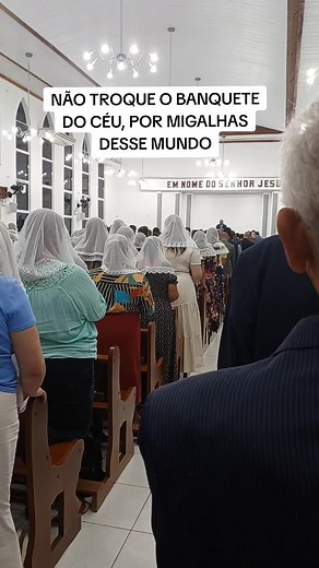Não troque o banquete do céu por migalhas