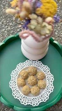 Tahini Bliss Balls (No Milk, Nut-Free) #recipe #lunchbox #kids #supersnacks #easy