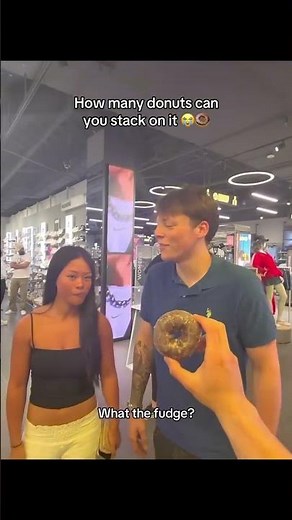 how many donuts can you stack on it? 😭✊