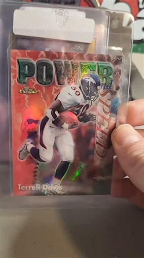 1998 Topps Chrome NFL Hobby Box break highlights. #footballcards #thehobby