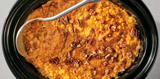 This Pumpkin Spice Slow-Cooker Oatmeal Is The Best Way To Feed A Fall Brunch Crowd