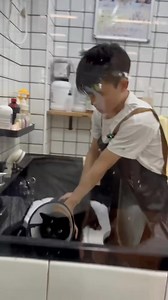 Not all cats are grumpy — sometimes aggression means fear, stress, or even pain.  Be patient, gentle, and listen to their signals. " #CatCare #UnderstandingCats #CatAggression #FelineLove #PetTips #CatBehavior #cat #catlover | June Seals | Facebook