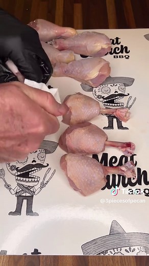 Easy BBQ Chicken Drumsticks Recipe on Traeger