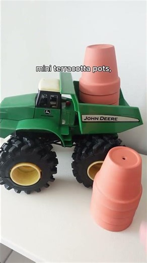 Simple Tractor Party Favors for Fall 🍂🌽🚜