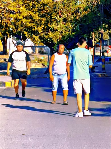 The Christmas gift bag 🎄💰 #funny #prank #funnyvideos #funnymoments #foryou