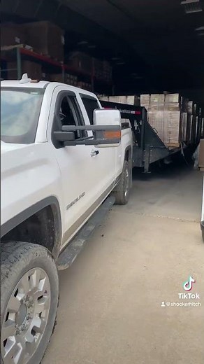 Backing up a #gooseneck #shockerhitch