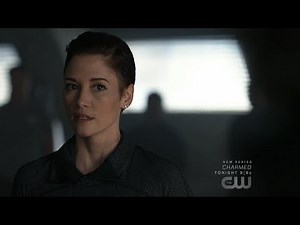 Supergirl 4x01 Alex Danvers with Brainiac 5 Scene #1