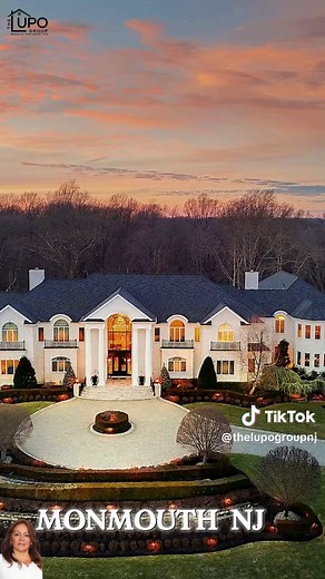 🏡 JUST LISTED — Homes For Sale in Monmouth County, NJ New listings are hitting the market across Monmouth County and buyers are already watching 👀🔥 ✨ Featured active listings include: 📍 11 Hampton Ct, Marlboro, NJ — approx $899,000 🛏️ 4 bed | 🛁 2.5 bath 📍 7 Cannonball Dr, Howell, NJ — approx $699,000 🛏️ 4 bed | 🛁 2.5 bath 📍 3 Michael Dr, Freehold, NJ — approx $649,000 🛏️ 3 bed | 🛁 2 bath 📍 28 Portland Rd, Middletown, NJ — approx $775,000 🛏️ 4 bed | 🛁 2.5 bath 🏗️ Inventory include