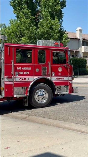 Los angeles Fire Department Light force 78 responding #firedepartment ##lafd #firetruck #fireengine