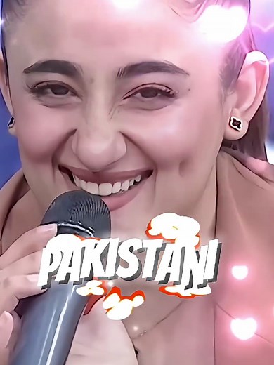 Top 5 Pakistani Female Singers Loved in India
